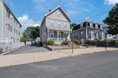 61 Everett St