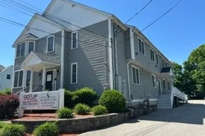 28 Webster St #2
