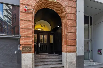 121-123 Beach St #603 1