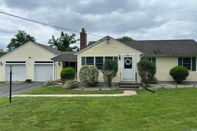 172 Maple St