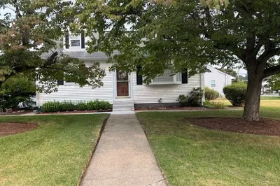 5 Salem Ave #1