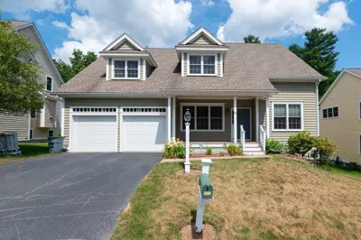 53 Mayflower Dr #53