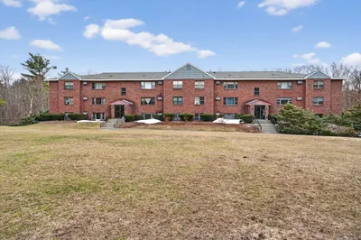 58 Spencer Road #32K 1