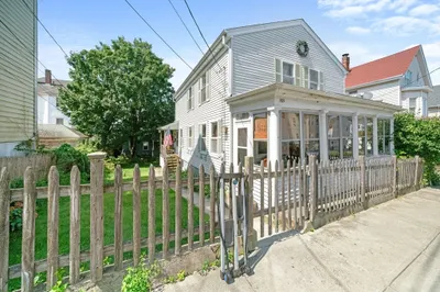 165-169 Grant St