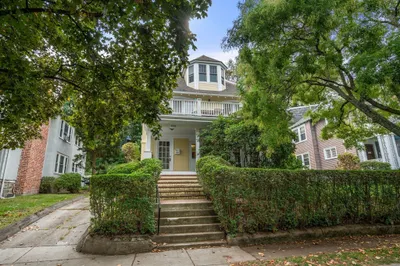 108 Columbia St #1 1