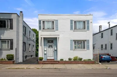842 Saratoga St 1