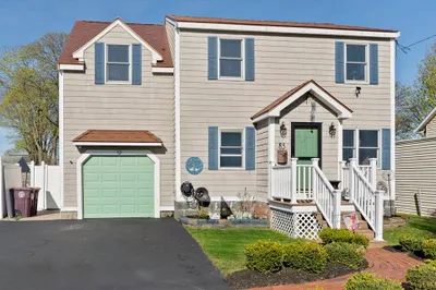83 Wilson Ave 1