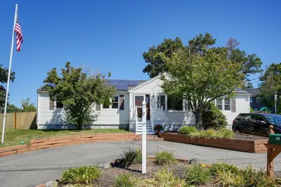 21 Carroll Rd