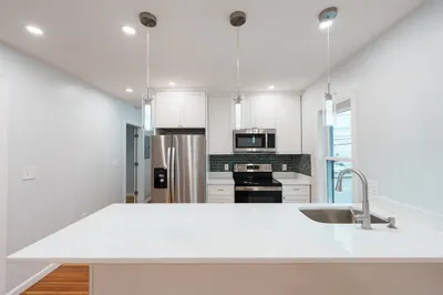 318-320 Quincy Ave 1