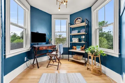 25 Barton St #3