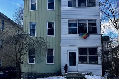 13 Louise Street #3