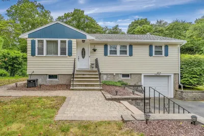 29 E Vanston Rd