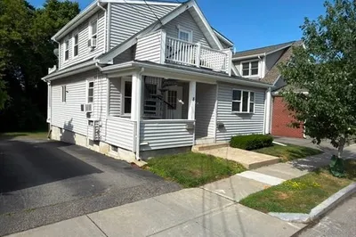 8 Linden St #1