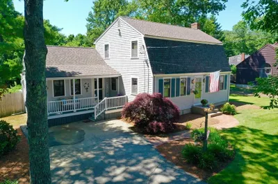 31 West Pond Rd 1
