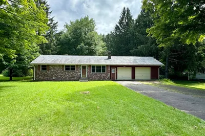 47 Huntington Rd