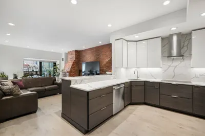 28 Atlantic Avenue #638