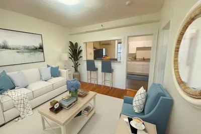 21 Commonwealth Ave #21