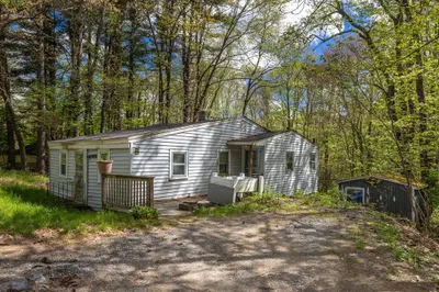 502 Brockelman Rd