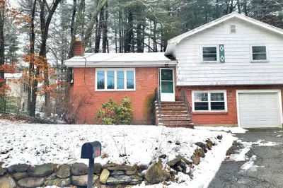 5 Lasallette Dr 1