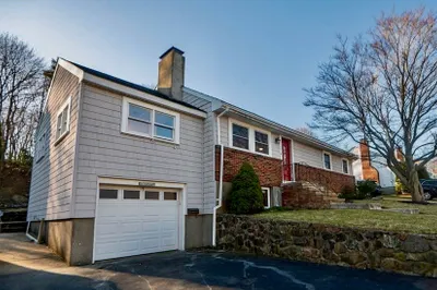 3 Pershing Road 1