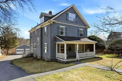 242 Lexington Rd