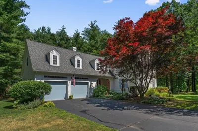 6 New Pond Road 1