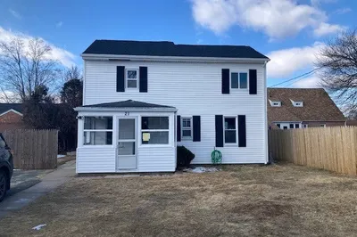 21 Amherst Street