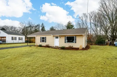 70 Kirk Dr