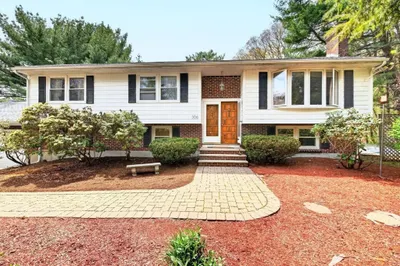 306 Franklin St 1