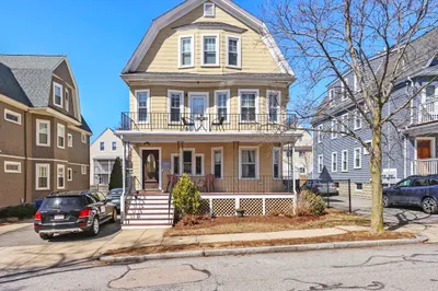 19 Varnum St #2