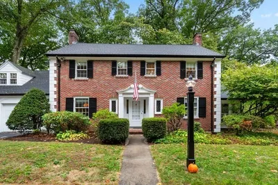 80 Brantwood Rd 1