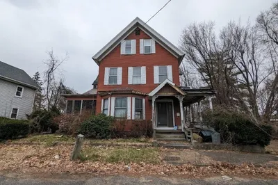 10 Oak St 1