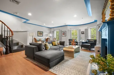 50-52 Rutland Sq #6