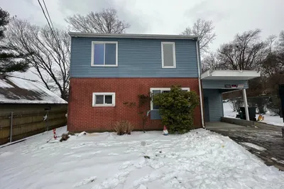 1-a Wayside Rd