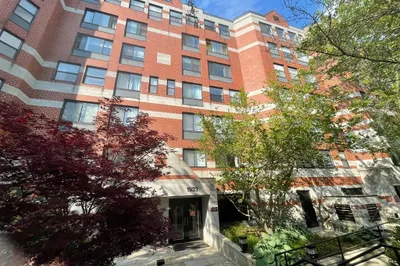 1933 Commonwealth Ave #402