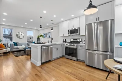 81 White Street #2
