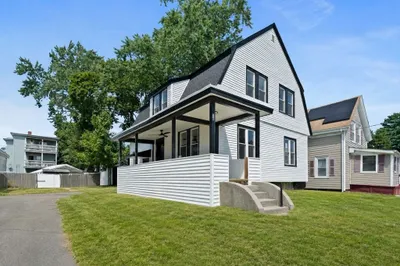 36 Macy Ave
