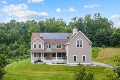 44 Hycrest Rd 1