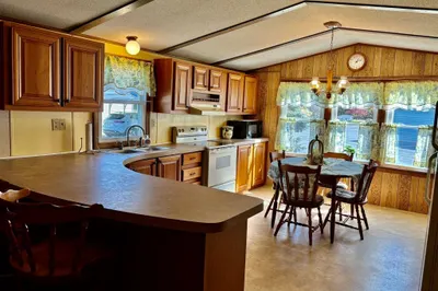 208 Park Circle