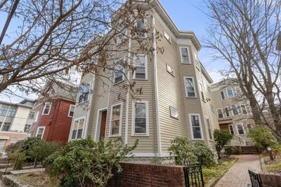 16 Upland Road #5