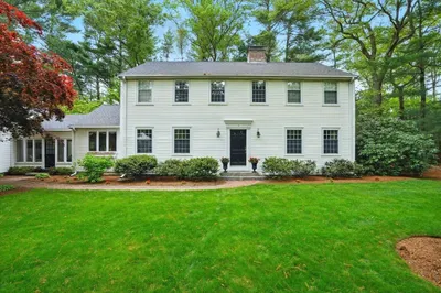 19 Flint Locke Dr 1