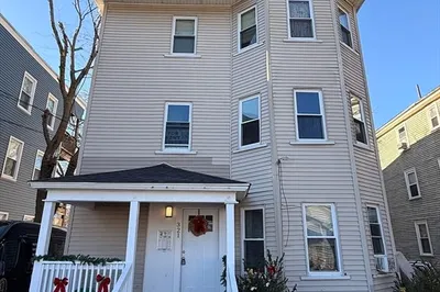 321 Wood Avenue #2 1