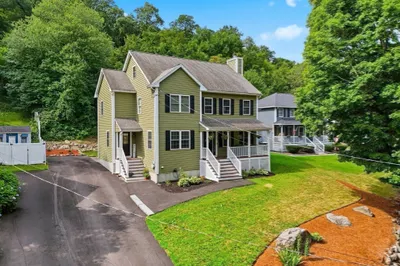 6 Bard St 1