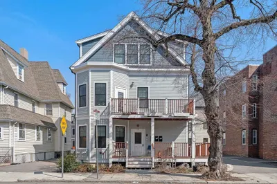 108 Mount Pleasant Ave #4