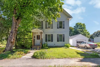 13 Mechanic St 1