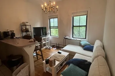8 Milford St #4 1