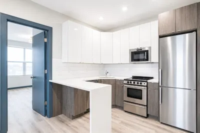 1258 Massachusetts Ave #404 1