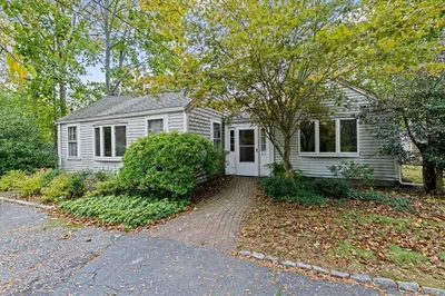 89 Ripley Rd