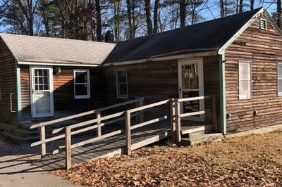 80 River Rd 1