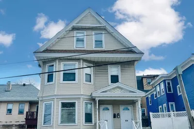 472-474 Lowell St 1
